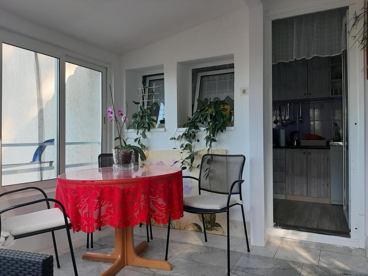 The Look Apartment Mali Losinj Bagian luar foto