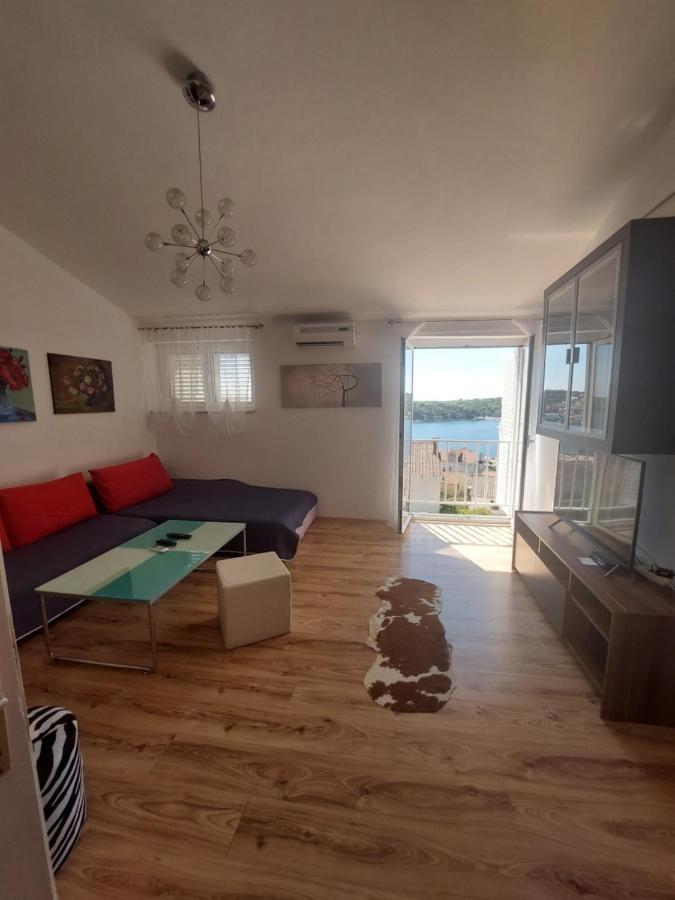 The Look Apartment Mali Losinj Bagian luar foto