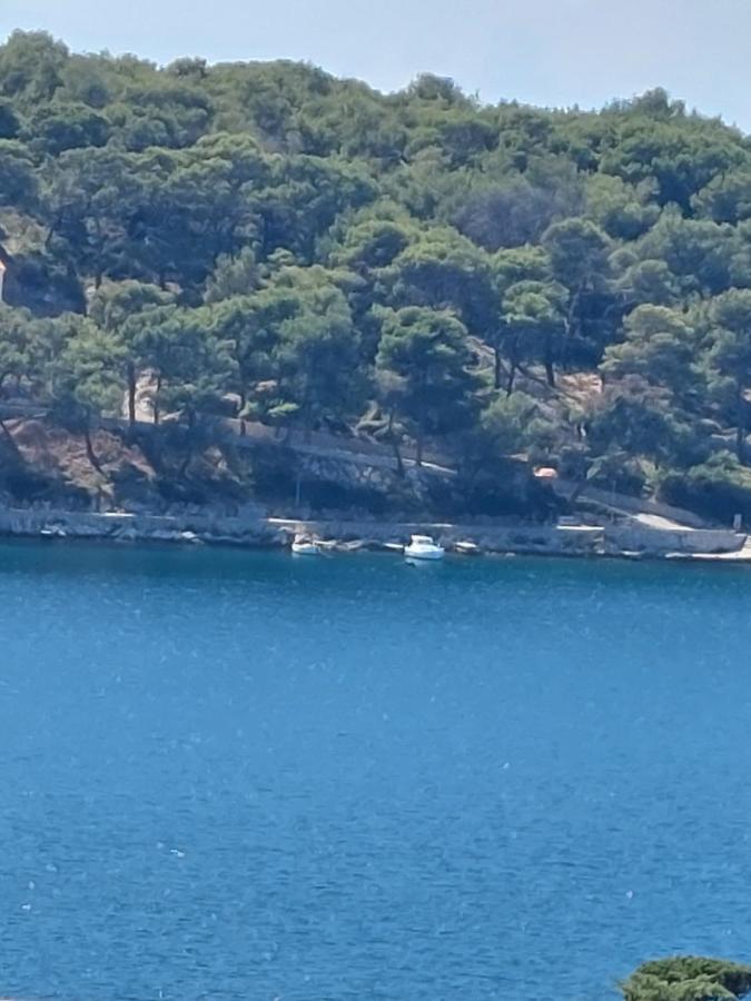The Look Apartment Mali Losinj Bagian luar foto