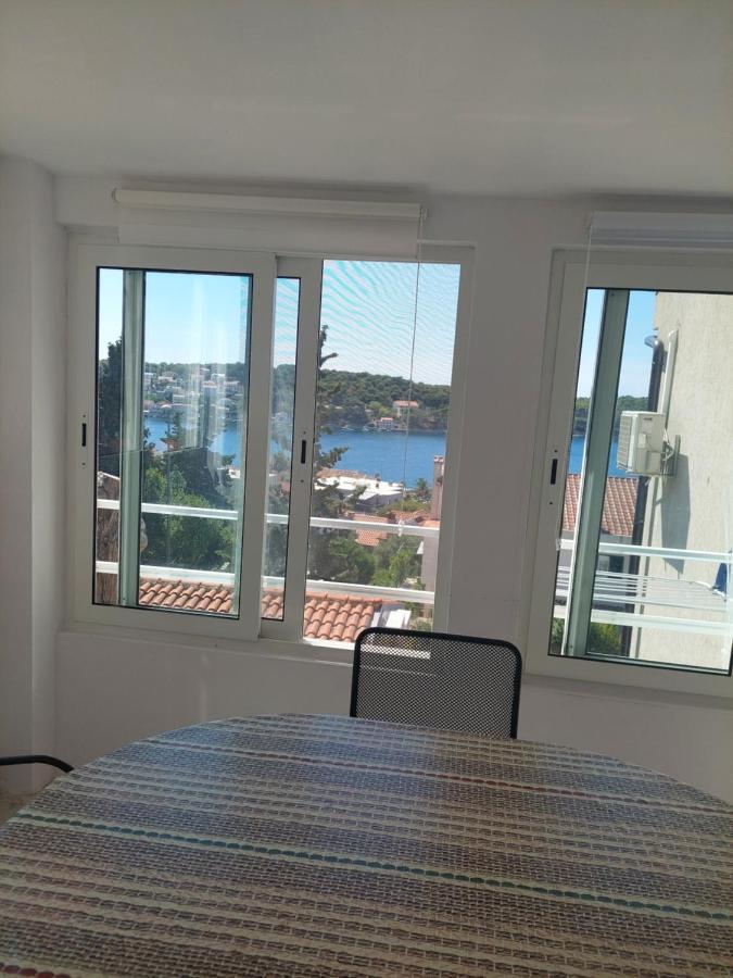 The Look Apartment Mali Losinj Bagian luar foto