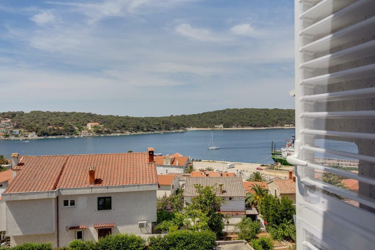 The Look Apartment Mali Losinj Bagian luar foto